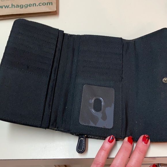 Wallet - Picture 5 of 5